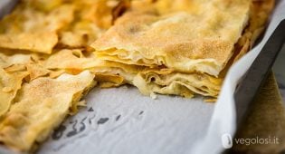Focaccia al formaggio vegan super rapida